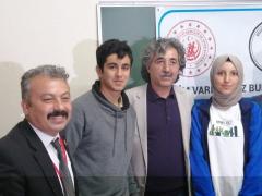 Özdem Anadolu Lisesi 'Karacaoğlan Şiirleri' Yarışmasında